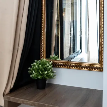 Luxurious Triplex - Marais & Montorgueil Apartment Paris Exterior photo